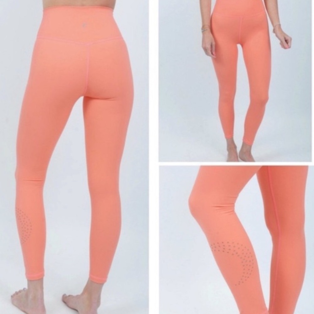 Zyia Active Coral Laser Cut High Waist Leggings 8/10
